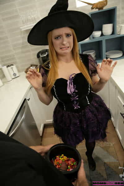Horny witches Haley Reed and Penny Pax share a wang on a Halloween night