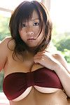 Hitomi Kitamura एशियाई के साथ विशाल स्तन है तो कामुक में