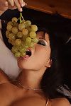 domino las uvas