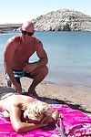 Busty blonde milf nikki benz fall in love with to lure guys