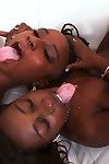 Hardcore bang ile Siyah babes Naomi Kumar ve molleuex au chocolat