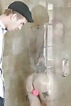 Короткие черноволосый Мамаша порнозвезда Анна Белл пики Очень всасывания фейк пенис в бани