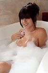 grande boobie Chica El baño