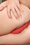 esnek ve Erotik Model ile Yumuşak Ass Tiffany Bebek olur Çıplak