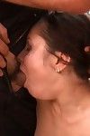 сексуальная Русский девушка берет два сосиски в ее киска