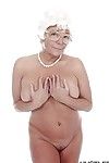 Granny pornstar Karen L'été la modélisation Entièrement habillé avant Érotique La danse Nu