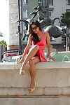 Amazing young amateur gal Vijaya Singh expanding her legs outdoors