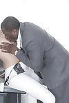 tetona babe Chanel Preston y Negro hombre Conexión para Hardcore interracial la cópula