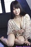 Più grande Tette giapponese modello Miduki Momoko Indossare sensuale biancheria intima