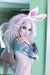 Tattooed gothic bunny razor candi plays with pink gear